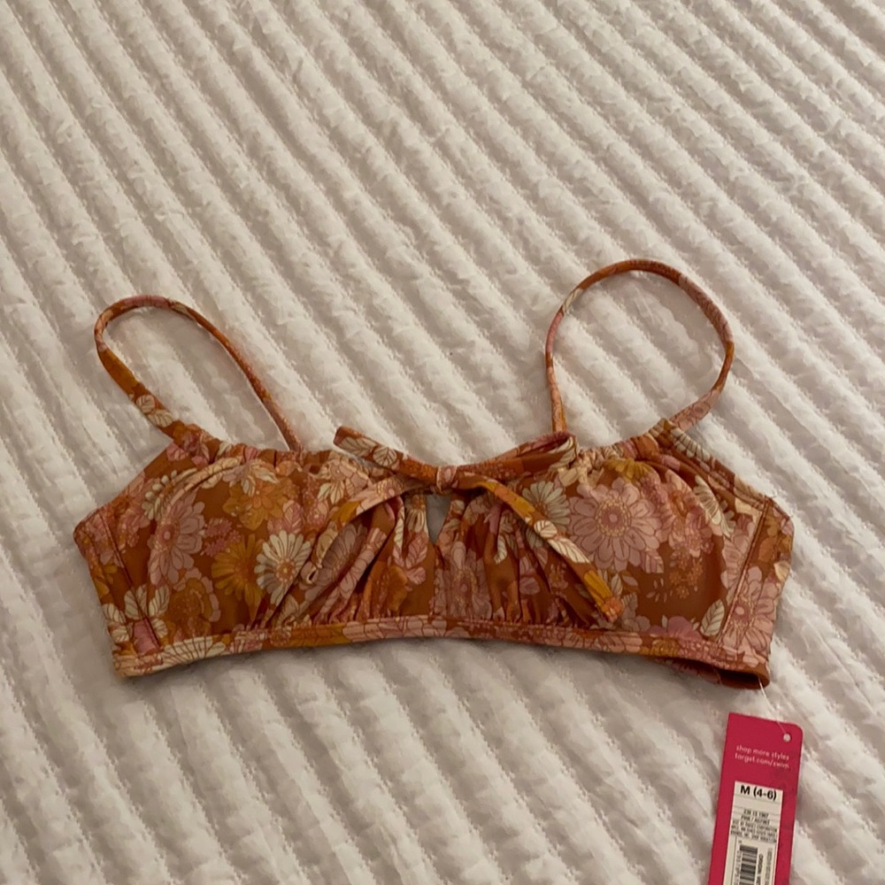 Floral bikini top size M